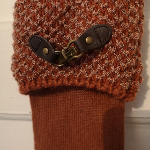 Steampunk Over-The-Knee Socks - Picture 4 of 5